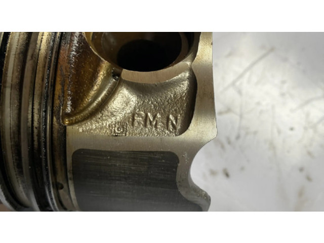 Поршень FMN, ACH Audi A7 S7 4G для дизельного двигателя 3.0