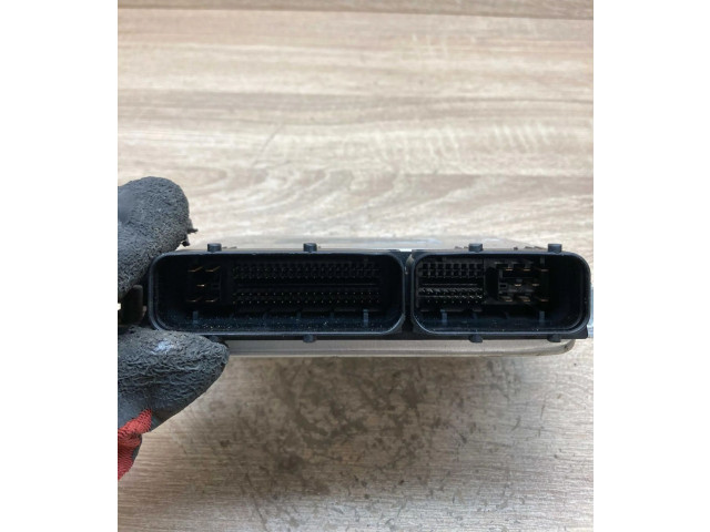 Блок управления двигателем Блок управления 4B1907401D, 0281010494Main Audi A6 S6 C5 4B