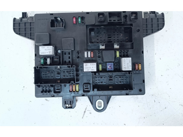 Pojistková skříňka 13449202 Opel Zafira C 2016