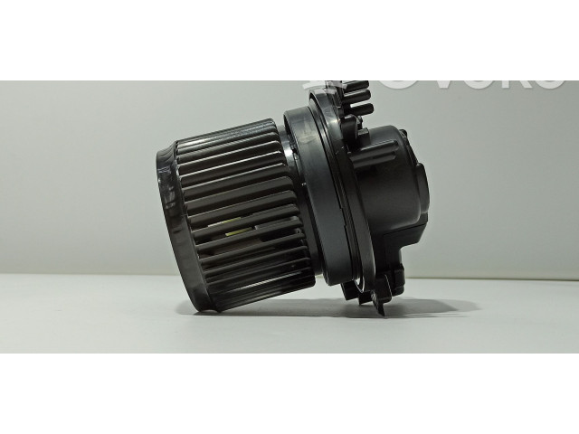 Вентилятор печки Suzuki Ignis