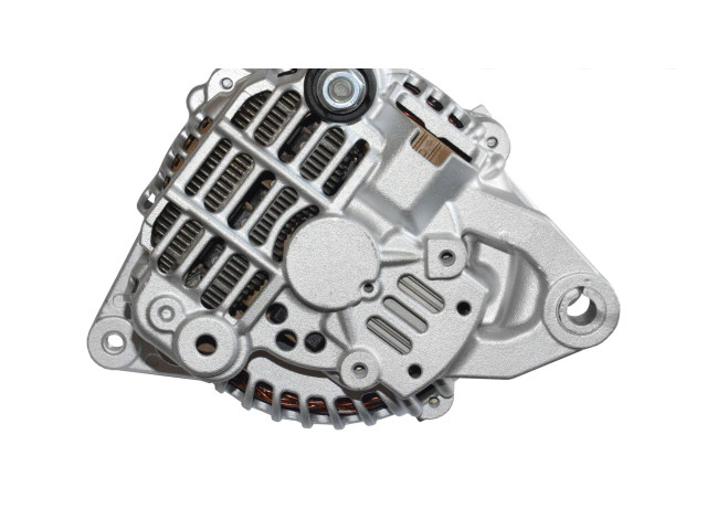 Генератор MD358607 Mitsubishi Space Runner