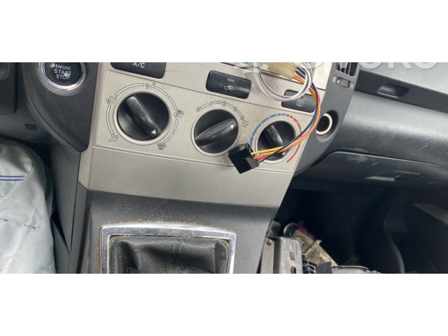 Блок управления климат-контролем 559000F011   Toyota Corolla Verso E121