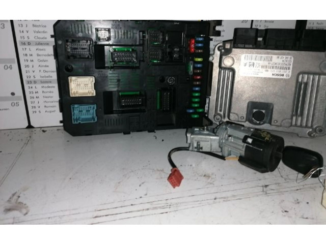 Двигатель центрально замка 1323X6, 1323X6   Peugeot Partner    