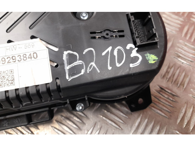 Панель приборов 60929384, 503019480004 Jeep Compass