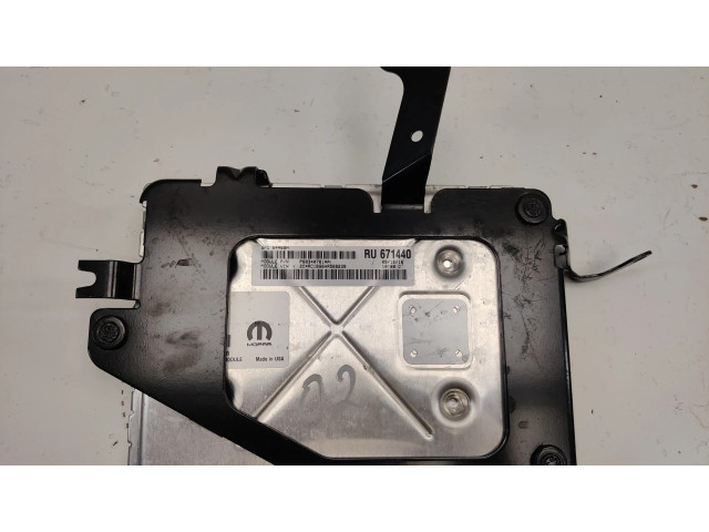 Řídící jednotka P68340761AA, 68340761AA Chrysler Pacifica 2017