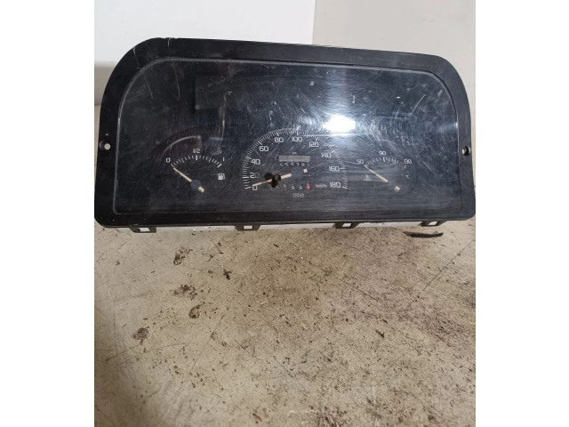 Панель приборов    Volvo V70       