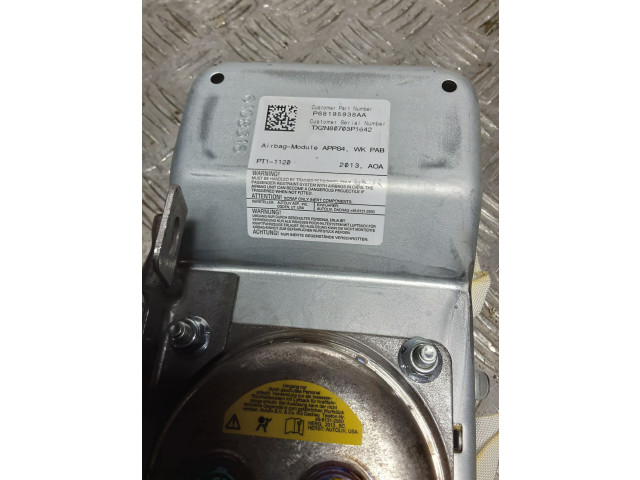 Подушка безопасности пассажира P68195938AA Jeep Grand Cherokee