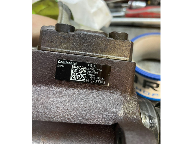 Топливный насос  FB3Q9B395AD, 9B395   Ford Ranger 