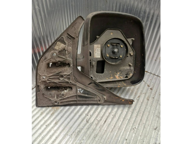 Зеркало электрическое        Volkswagen Transporter - Caravelle T4  1991 - 2003 года   