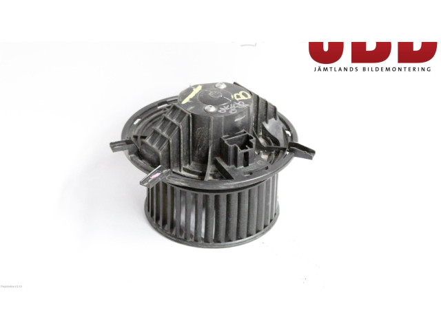 Вентилятор печки K68038189AA Fiat Freemont