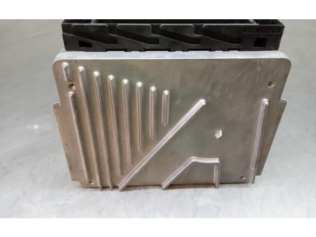 Блок управления двигателя DENSO, HE2   Volvo S80