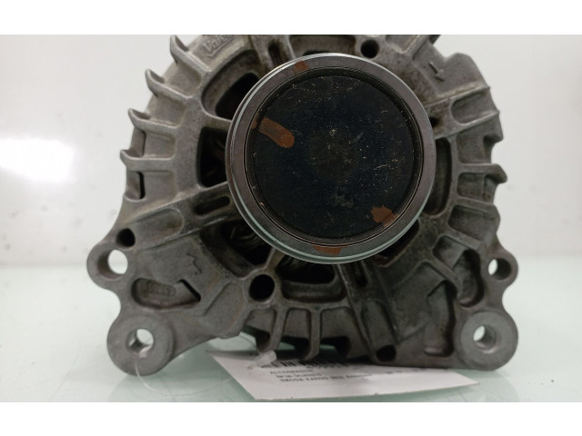 Генератор 04L903021D Skoda Karoq