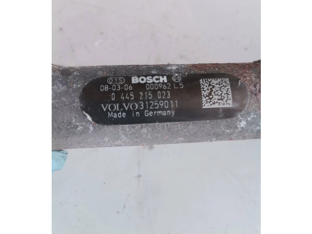 Топливная рампа 31259011, 000962L5   Volvo V50  