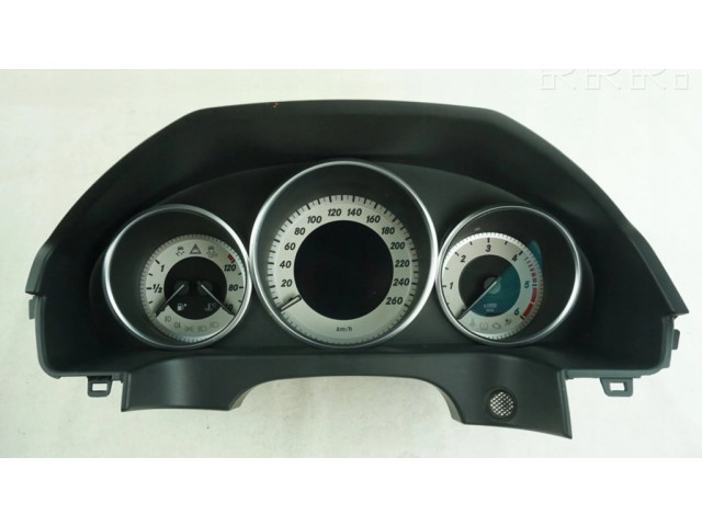 Přístrojová deska Mercedes-Benz E W212 2015 A2129000825