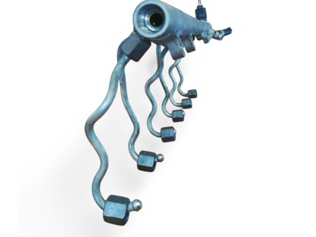 Топливная рампа 7787164, 012596L5   BMW X3 E83   для двигателя M47D20