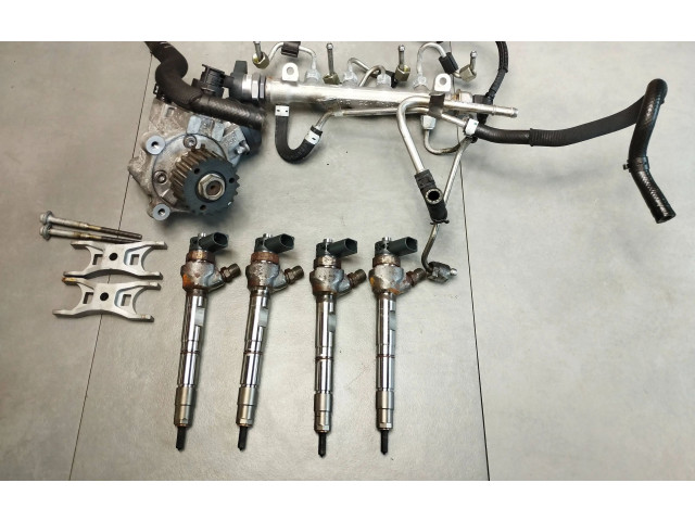 Vstřikovač 04L130277AD, 04L130755D Audi A3 S3 8V CRK