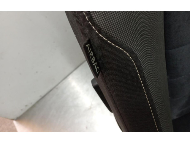 Подушка безопасности в сиденье Volkswagen Golf VII