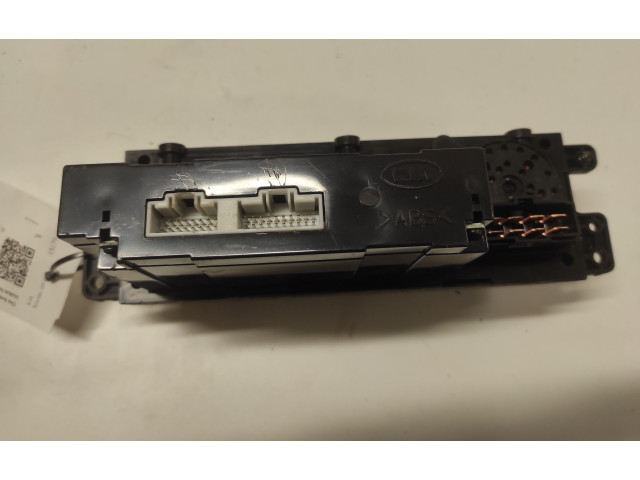 Блок управления климат-контролем 972503E261   KIA Sorento