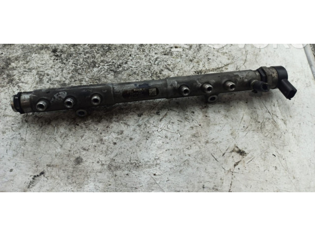 Топливная рампа    Volvo XC90  