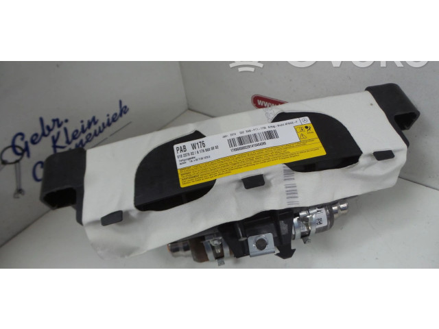 Подушка безопасности пассажира A1768600002   Mercedes-Benz A W176