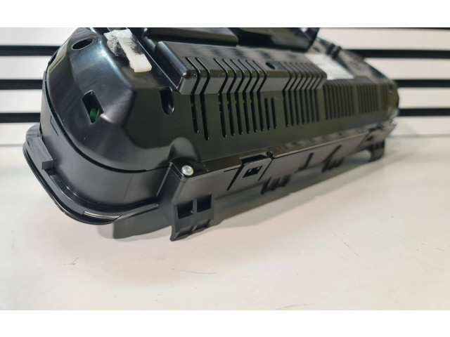 Přístrojová deska  BMW X5 F15 2016 17388410, 6842962  