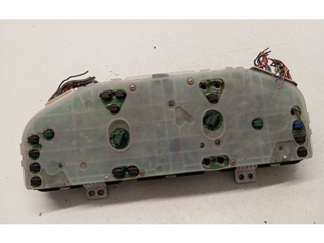 Přístrojová deska Mazda Premacy 2001 CB16B