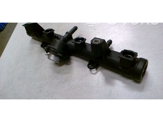 Топливная рампа 030133319AA, 030133329L   Volkswagen Polo III 6N 6N2 6NF  