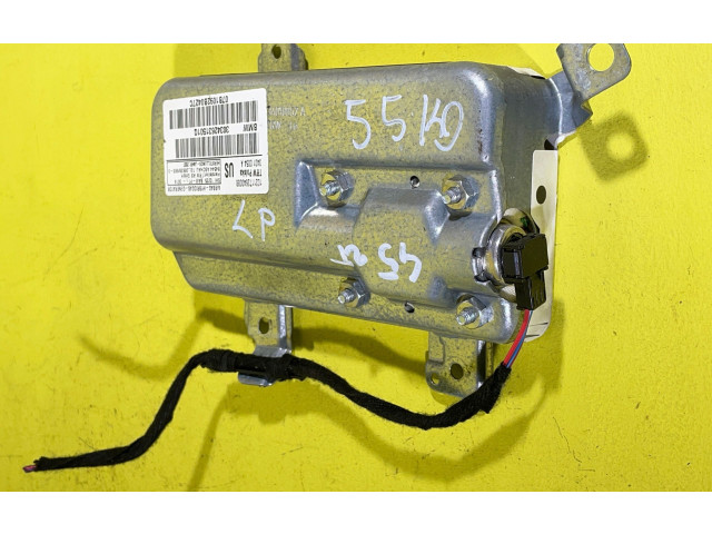 Подушка безопасности в сиденье    BMW X3 E83