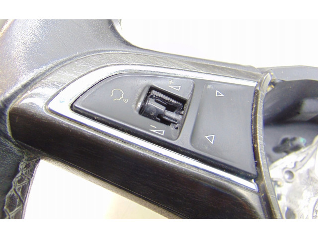 Руль Skoda Octavia Mk3 (5E)  2013 - 2019 года 5E0419091BD      