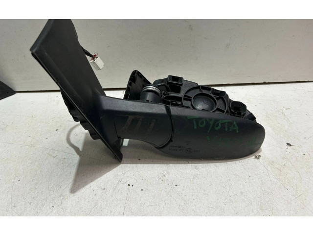 Zpětné zrcátko Toyota Yaris 2018 E8025614, 030031