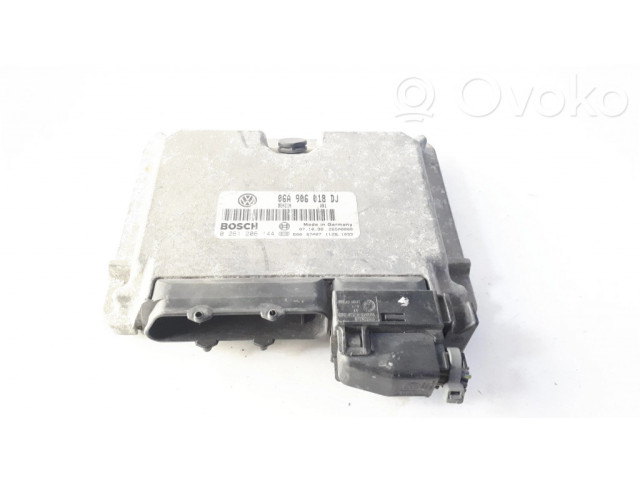 Блок управления двигателя 0261206144, 06A906018DJ   Skoda Octavia Mk1 (1U)