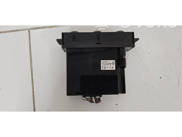Блок управления климат-контролем MR958005, 1465700022 Mitsubishi Pajero