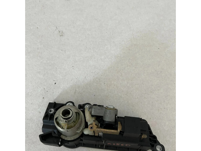 Zámek zadních dveří Z4102 Mercedes-Benz C W203 2004