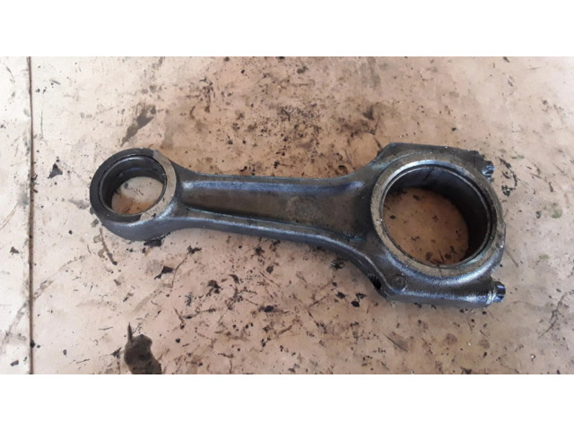 Ojnice Chrysler Voyager 2.5