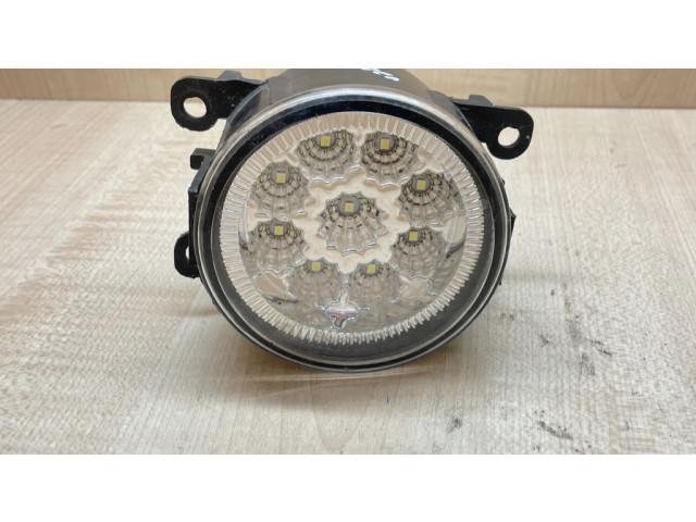 Передняя противотуманная фара