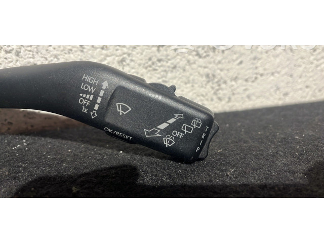 Ручка стеклоочистителей 1K0953519J9B9 Volkswagen Golf VI