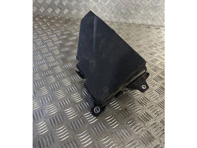 Блок предохранителей  31398000, 31398001   Volvo XC90    