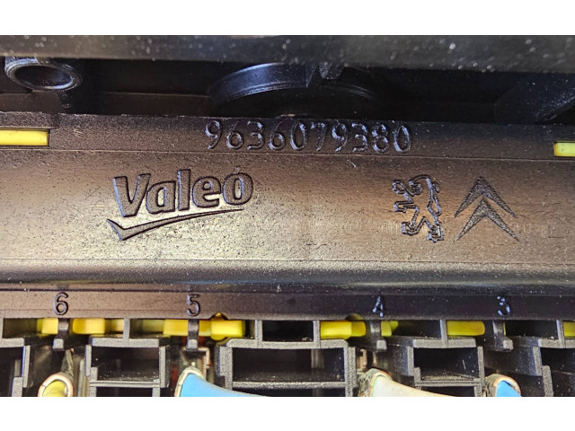 Pojistková skříňka 9636079380 Citroen Jumpy 2010