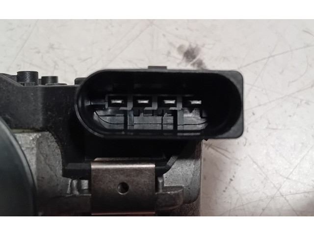 Моторчик дворников Audi A3 S3 8V