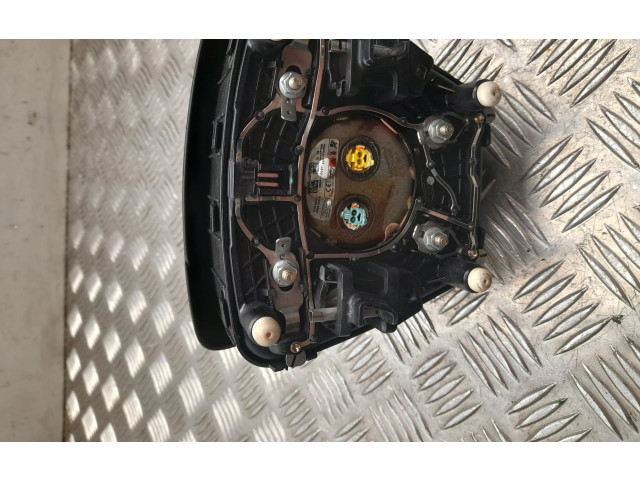 Подушка безопасности водителя LJ8BR043B13AD319W   Ford Mustang Mach-E