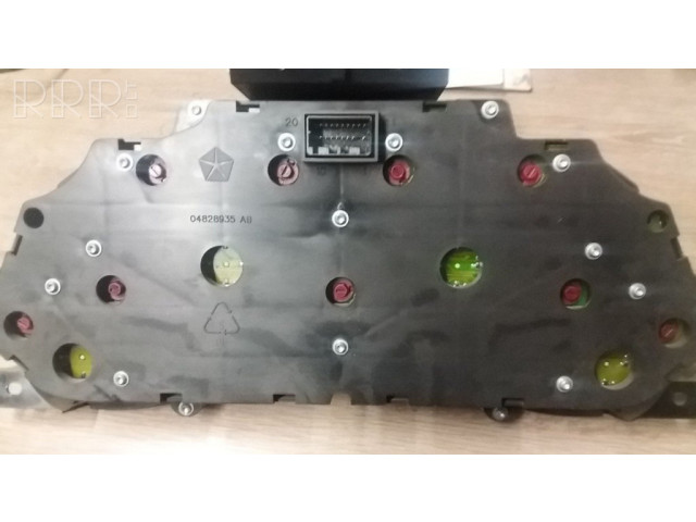 Панель приборов P56010464AH, 464AH Jeep Cherokee