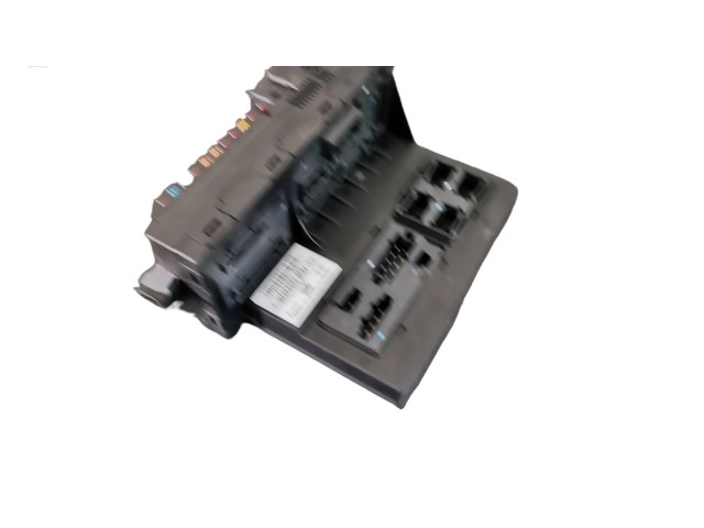 Pojistková skříňka 2115453801, HW3402 Mercedes-Benz E W211 2004