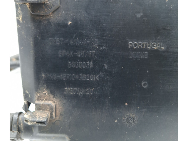 Блок предохранителей 3M5T14A142AB, 30786998   Volvo C30    