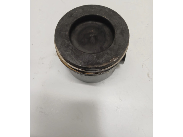 Píst 0832GA   Audi A7 S7 4K8  pro naftový motor 3.0  