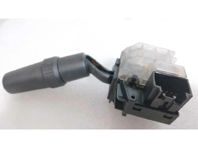 Ручка стеклоочистителей Mazda 3 I