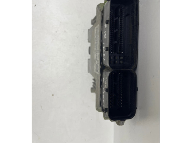 Řídící jednotka 03G906021AQ, 1039S10836   Volkswagen Caddy 2006