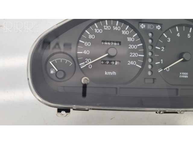 Панель приборов MR270101, DX40   Mitsubishi Carisma       