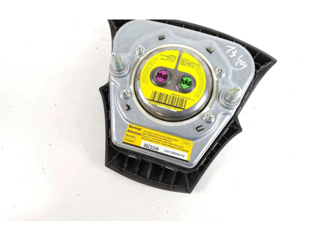 Подушка безопасности водителя 8623349   Volvo C30