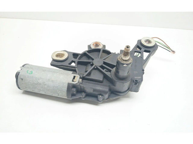 Моторчик заднего дворника 8L0955711A    Audi A3 S3 8L