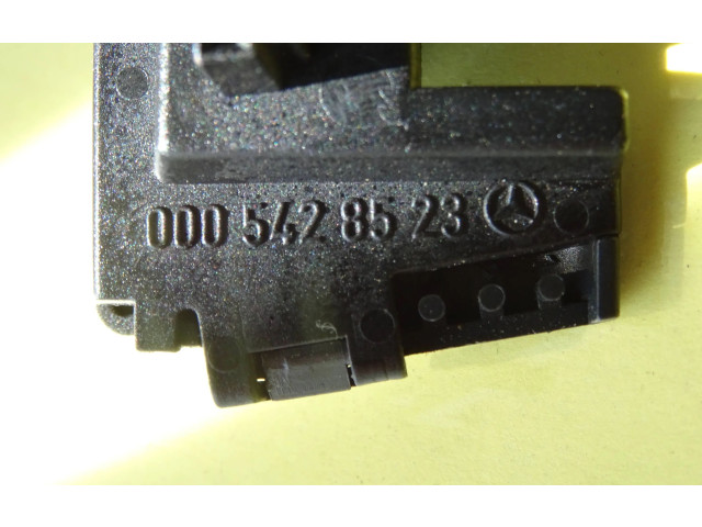 Дисплей    0005428523   Mercedes-Benz E W210